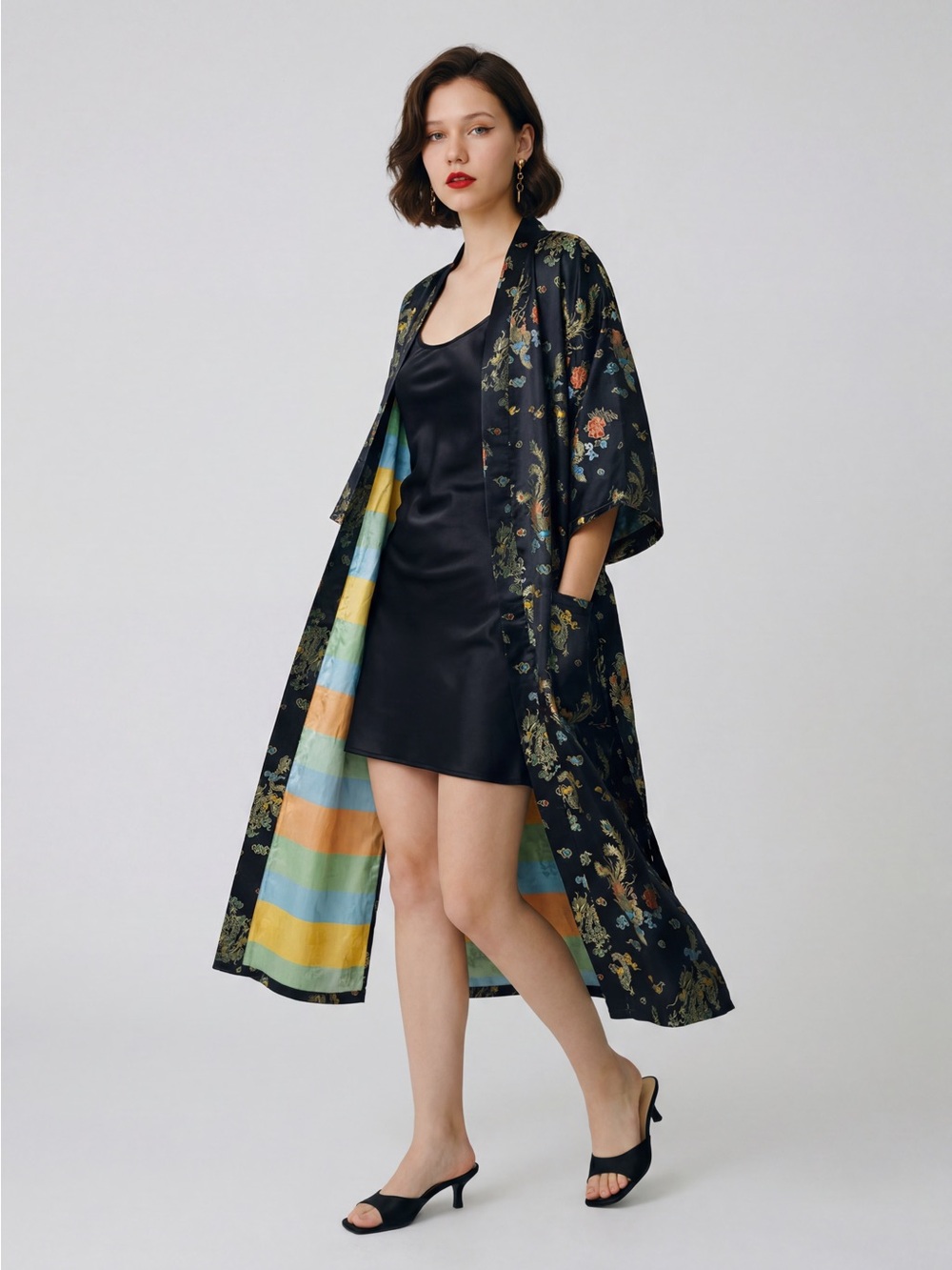 Black Gold satin kimono robe traditional Asian dragon embroidery Boho Whimsical - Picture 3 of 14